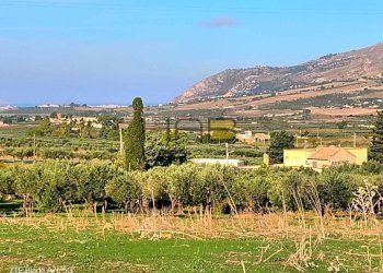 17000 mq vista egadi.jpg - Terreno agricolo Valderice - foto 1
