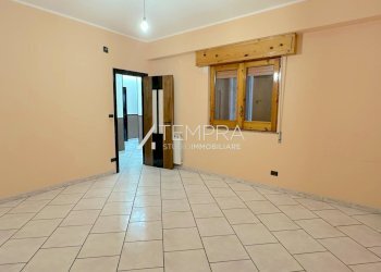 6030440942273678621.jpg - Appartamento VIA PAOLO VI, Adrano - foto 11