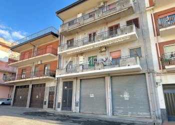 6030440942273678632.jpg - Appartamento VIA PAOLO VI, Adrano - foto 23