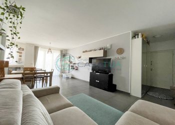 IMG_2077.JPG - Appartamento Via Giacomo  Leopardi 33, Nereto - foto 3