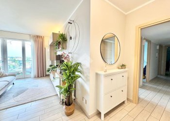 Apartment Piazza della Costituzione, Pregnana Milanese - photo 4