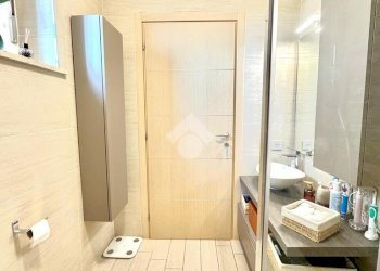 Apartment Piazza della Costituzione, Pregnana Milanese - photo 9