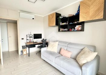 Apartment Piazza della Costituzione, Pregnana Milanese - photo 20