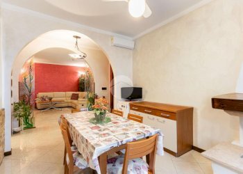 Three-room apartment Via Arona, Bollate - photo 10