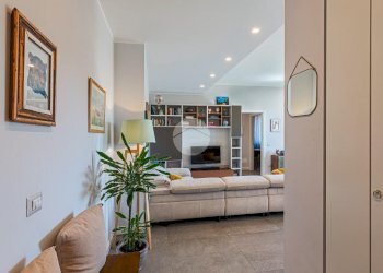 Four-room apartment Via Sporting Mirasole, Opera - photo 2