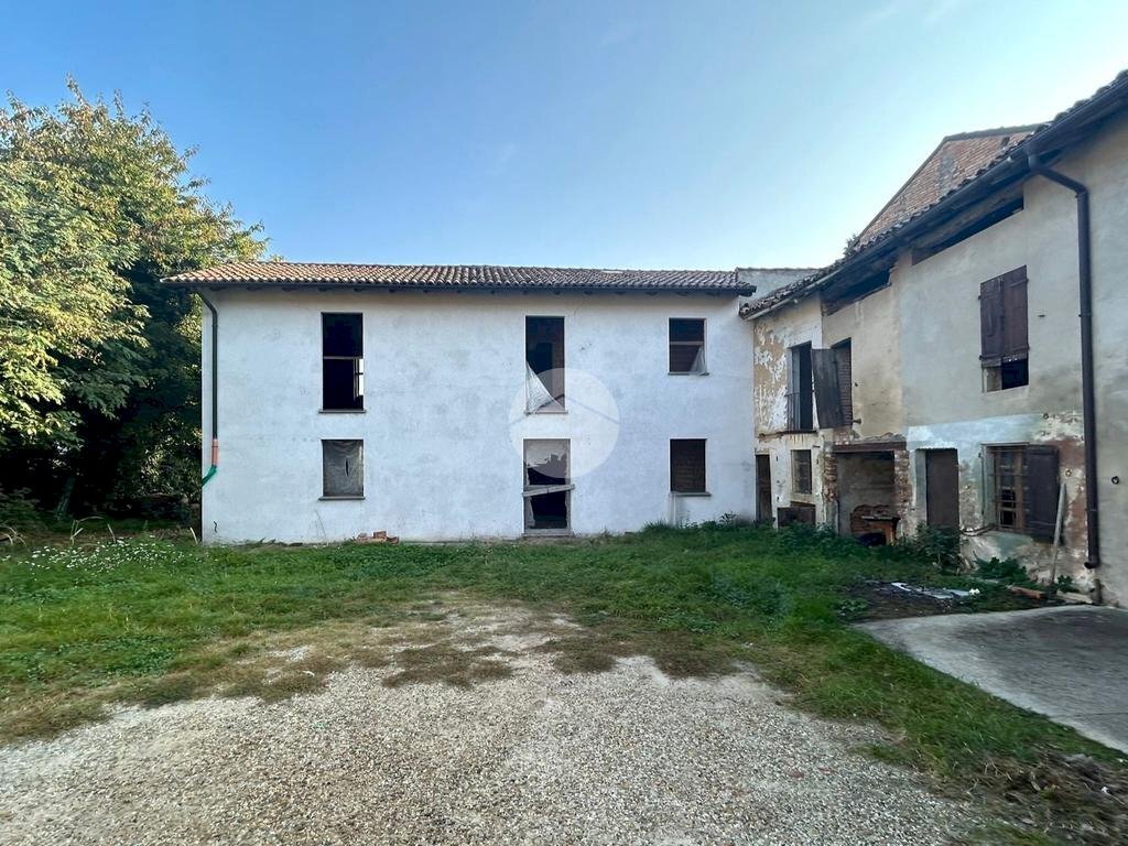 Semi-detached house Via San Sebastiano, Grana Monferrato - photo 1