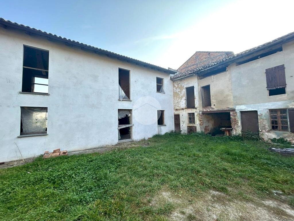 Semi-detached house Via San Sebastiano, Grana Monferrato - photo 2