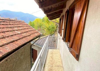 balcone - Casa semi indipendente Borgata Combavacce, s.n.c., Perosa Argentina - foto 17