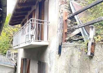 facciata - Casa semi indipendente Borgata Combavacce, s.n.c., Perosa Argentina - foto 22