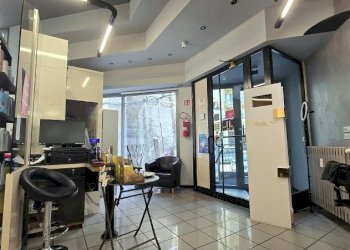 Locale Commerciale Zona Ospedale, Aosta - foto 4