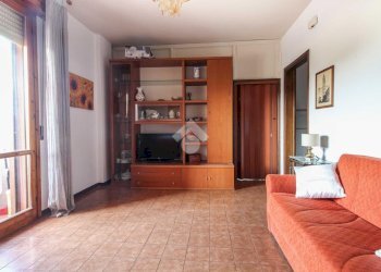 Two-room apartment Via Masaccio, Carpi - photo 1