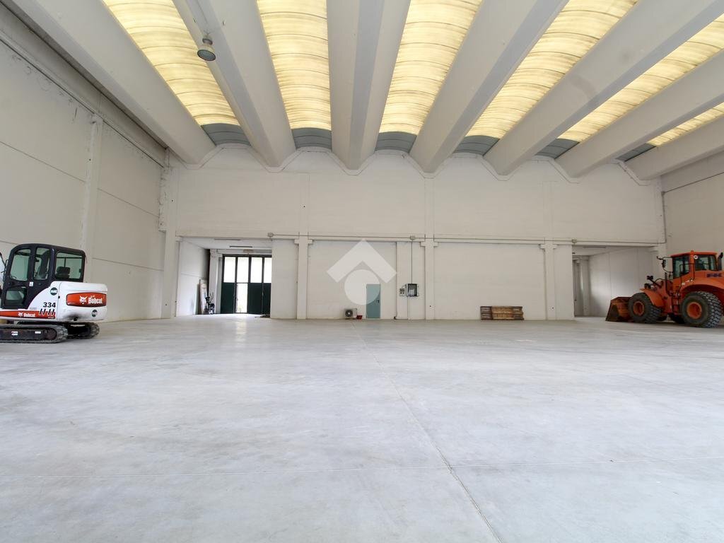 Capannone via lama di setta, Marzabotto - foto 2