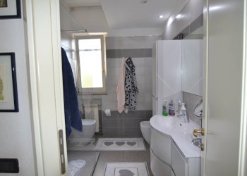 Foto 11 - Quadrilocale Via Pietro Mainero
 
51, Toirano - foto 11