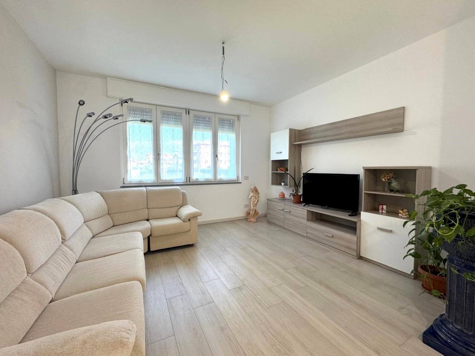 Foto 3 - Three-room apartment Via Manzoni, Malnate - photo 3