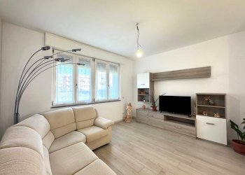 Foto 2 - Trilocale Via Manzoni, Malnate - foto 2