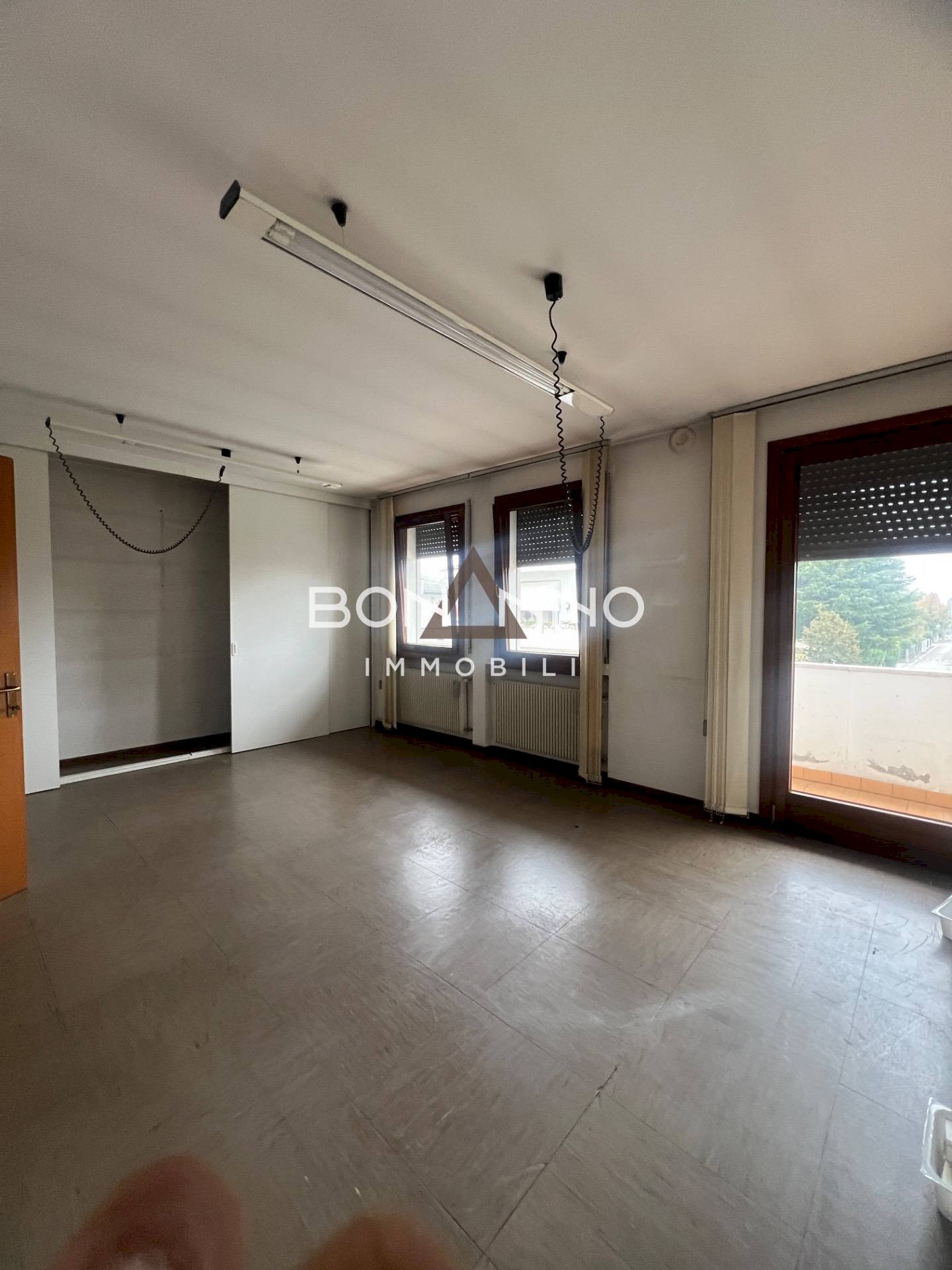 Foto 2 - Ufficio via damini
 
20, Castelfranco Veneto - foto 2