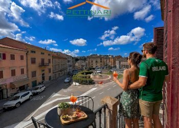 Foto 1 - Appartamento piazza Giacomo Leopardi, Loreto - foto 1