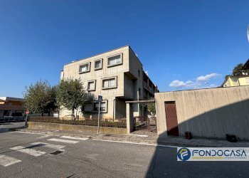 Foto 2 - Two-room apartment Capriolo - photo 2