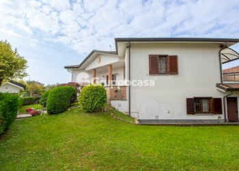 Foto 42 - Villa Via Don Oldrati
 
42, Santo Stefano Ticino - photo 42