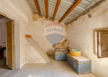 Scale - Casa indipendente Piazza XX Settembre
 
8, Rutigliano - foto 29