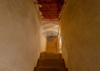 Scale - Casa indipendente Piazza XX Settembre
 
8, Rutigliano - foto 31