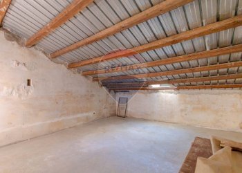 Stanza vuota - Casa indipendente Piazza XX Settembre
 
8, Rutigliano - foto 33