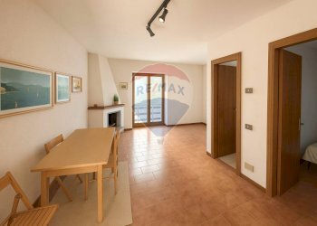 Sala da pranzo - Casa semi indipendente VIA SABOTINO, Cunardo - foto 3