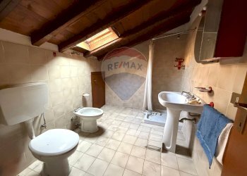 Bagno - Casa semi indipendente VIA SABOTINO, Cunardo - foto 13