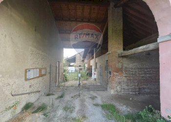 Parcheggio - Apartment via pizzale
 
22, Voghera - photo 14