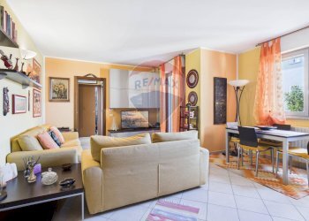 Sala da pranzo - Three-room apartment Corso Novara
 
78, Vigevano - photo 2