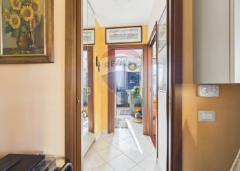 Hall / corridoio - Three-room apartment Corso Novara
 
78, Vigevano - photo 6
