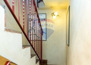 Scale - Casa indipendente Cortile Della Provvidenza
 
10/11, Catania - foto 9