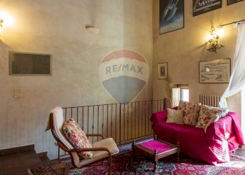 Soggiorno - Casa indipendente Cortile Della Provvidenza
 
10/11, Catania - foto 10