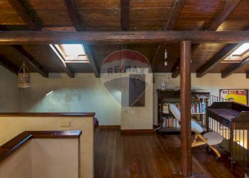 Sala da pranzo - Casa indipendente Cortile Della Provvidenza
 
10/11, Catania - foto 21