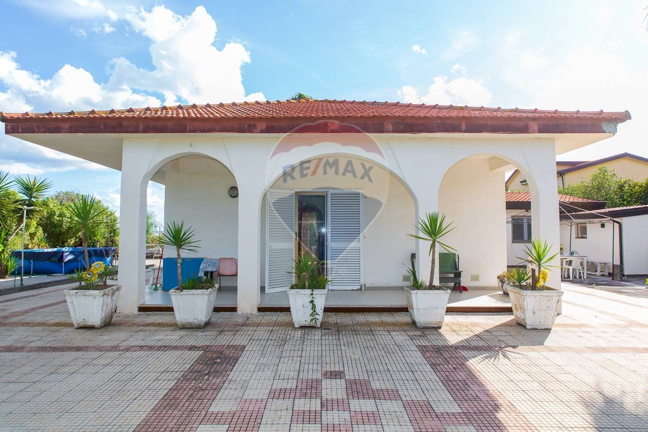 Casa all\'aperto - Villa Via Favignana
 
32, Catania - photo 2