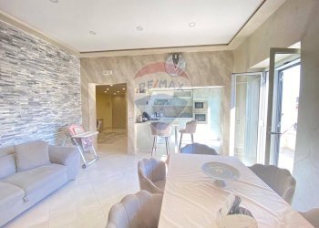 Sala da pranzo - Appartamento Via Macaluso
 
150, Catania - foto 7