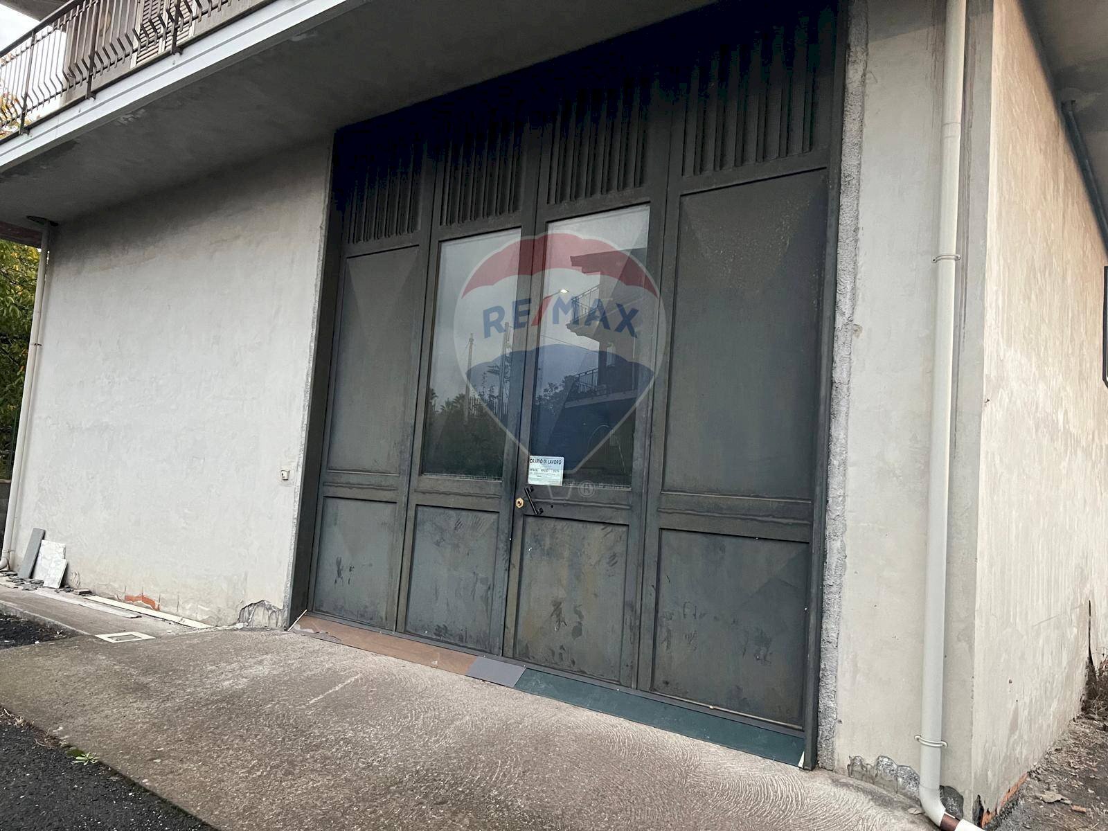 Edificio all\'aperto - Laboratorio via Madre Teresa di Calcutta 10, Belpasso - foto 2