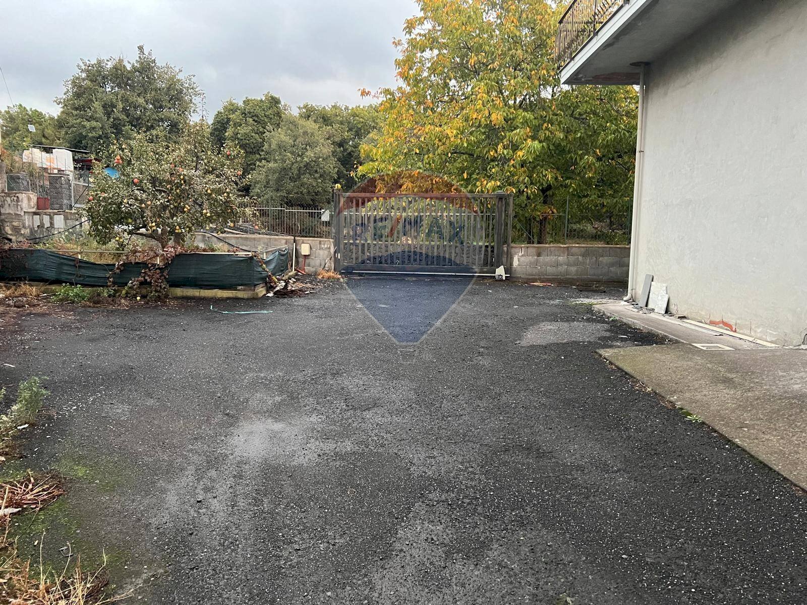 Terrazza - Laboratorio via Madre Teresa di Calcutta 10, Belpasso - foto 3