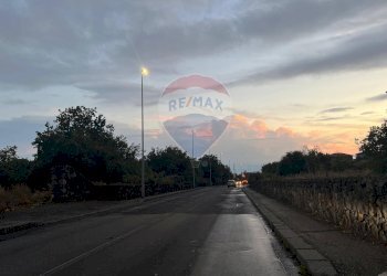 Edificio all\'aperto - Laboratorio via Madre Teresa di Calcutta 10, Belpasso - foto 8