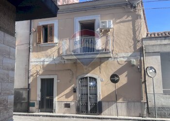 Casa all\'aperto - Semi-detached house VIA ETNA
 
72, San Giovanni la Punta - photo 2