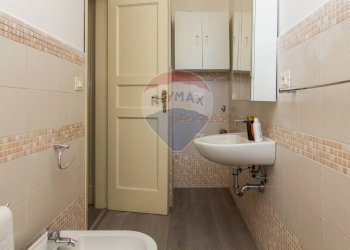 Bagno - Semi-detached house VIA ETNA
 
72, San Giovanni la Punta - photo 9