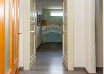 Hall / corridoio - Semi-detached house VIA ETNA
 
72, San Giovanni la Punta - photo 10