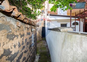 Casa all\'aperto - Semi-detached house VIA ETNA
 
72, San Giovanni la Punta - photo 42