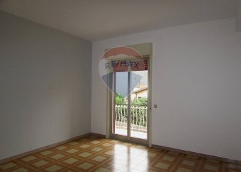 Stanza vuota - Appartamento Via Immacolata
 
74, Riposto - foto 9