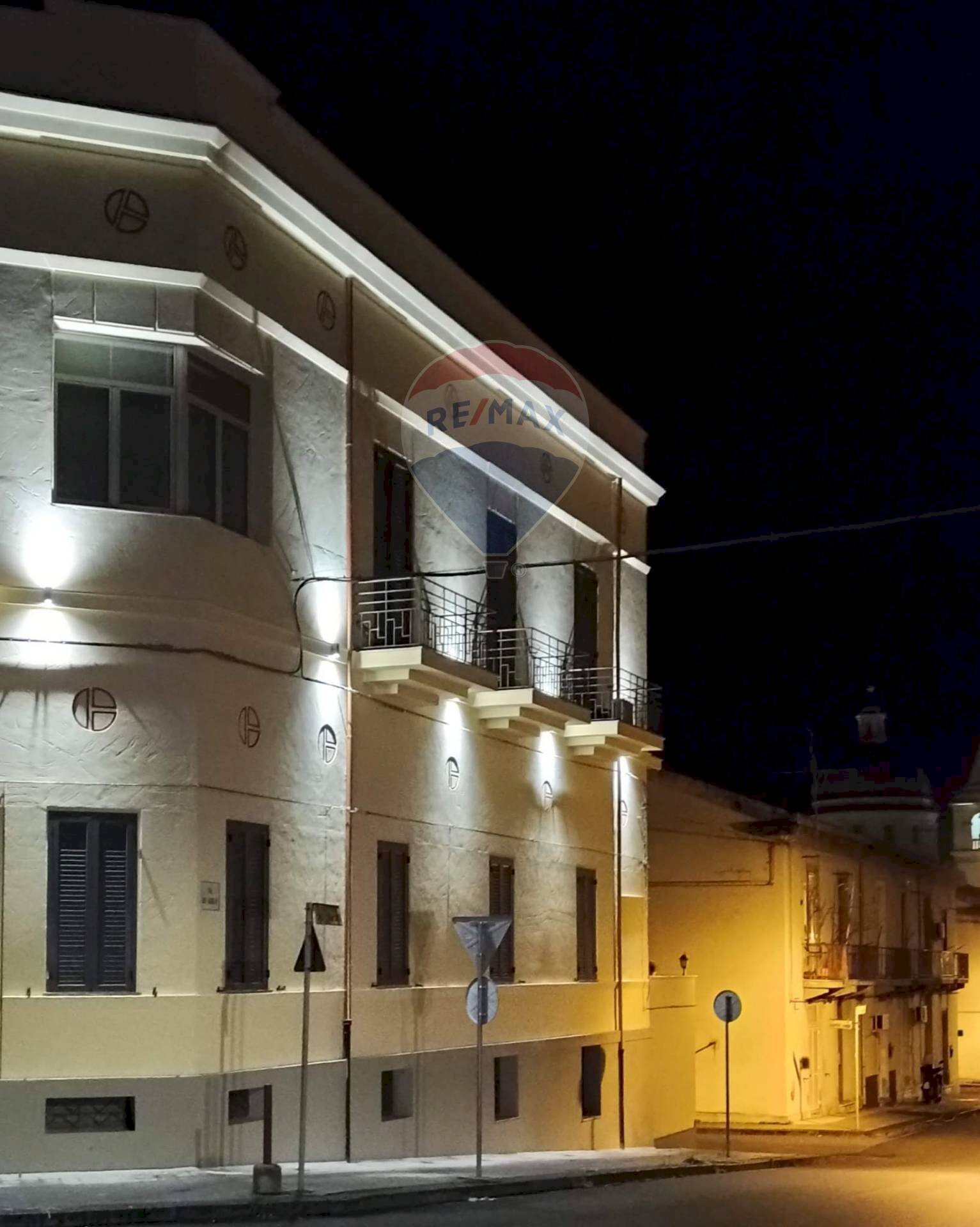 Edificio all\'aperto - Residence Piazza VI novembre
 
6, Mascali - photo 1