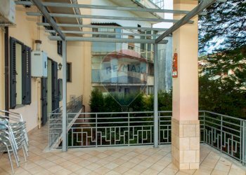 Edificio all\'aperto - Residence Piazza VI novembre
 
6, Mascali - foto 23