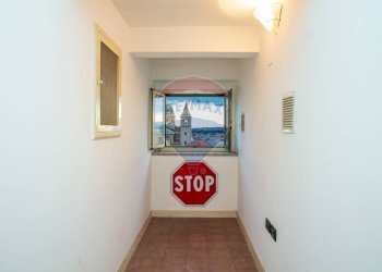 Hall / corridoio - Residence Piazza VI novembre
 
6, Mascali - foto 105