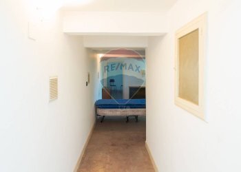 Hall / corridoio - Residence Piazza VI novembre
 
6, Mascali - foto 106