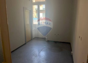 Stanza vuota - Ufficio Via Muscatello
 
19, Catania - foto 14