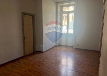 Stanza vuota - Ufficio Via Muscatello
 
19, Catania - foto 16